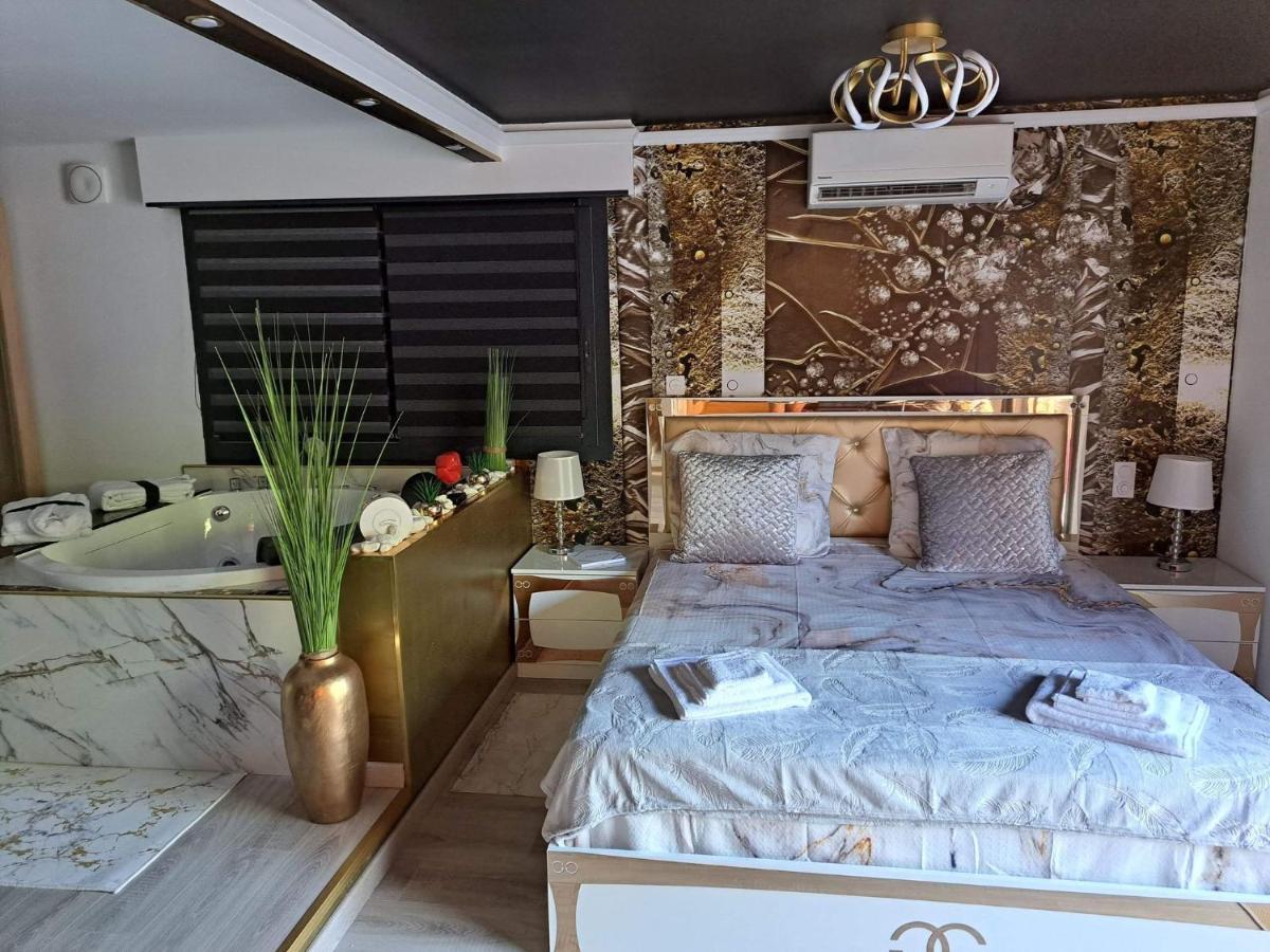 L'Aurore suite de charme, clim jacuzzi, sauna, piscine chauffée cuisine... Carpentras Exterior foto